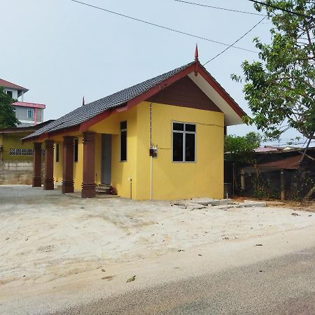 Room Stay Tok Wan 2 Kuala Besut Zewnętrze zdjęcie